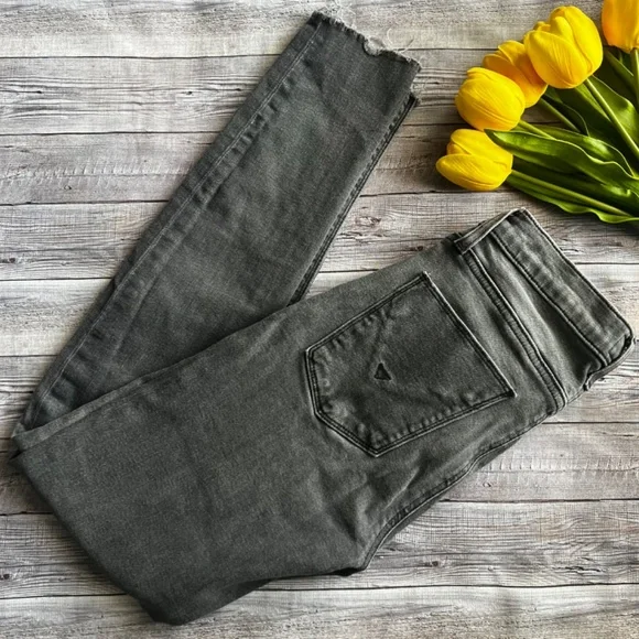 *SOLD* Hudson Mid-rise Ankle Natalie Super Skinny Jeans - Picture 2 of 5